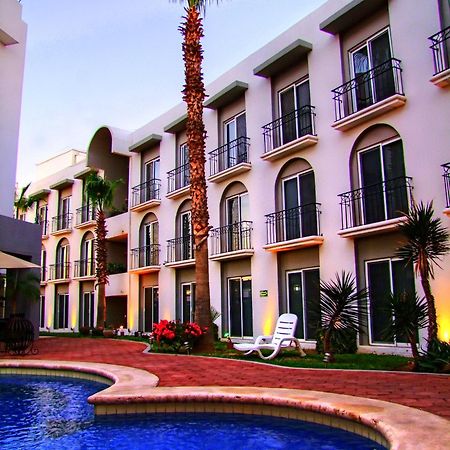 Seven Crown Express & Suites By Kavia Cabo San Lucas Ngoại thất bức ảnh