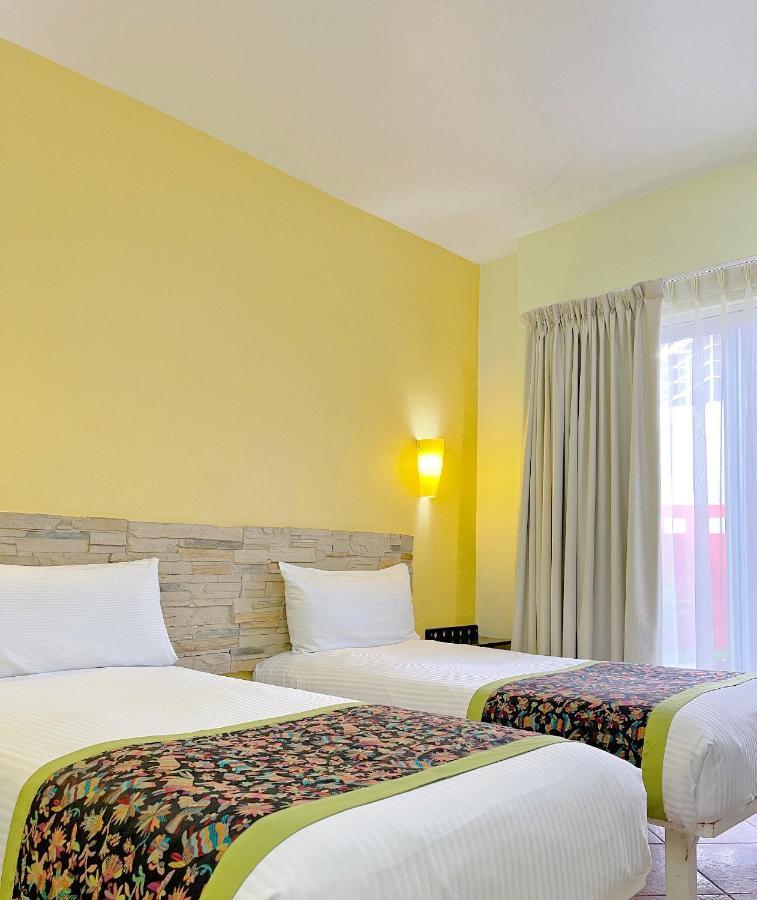 Seven Crown Express & Suites By Kavia Cabo San Lucas Ngoại thất bức ảnh
