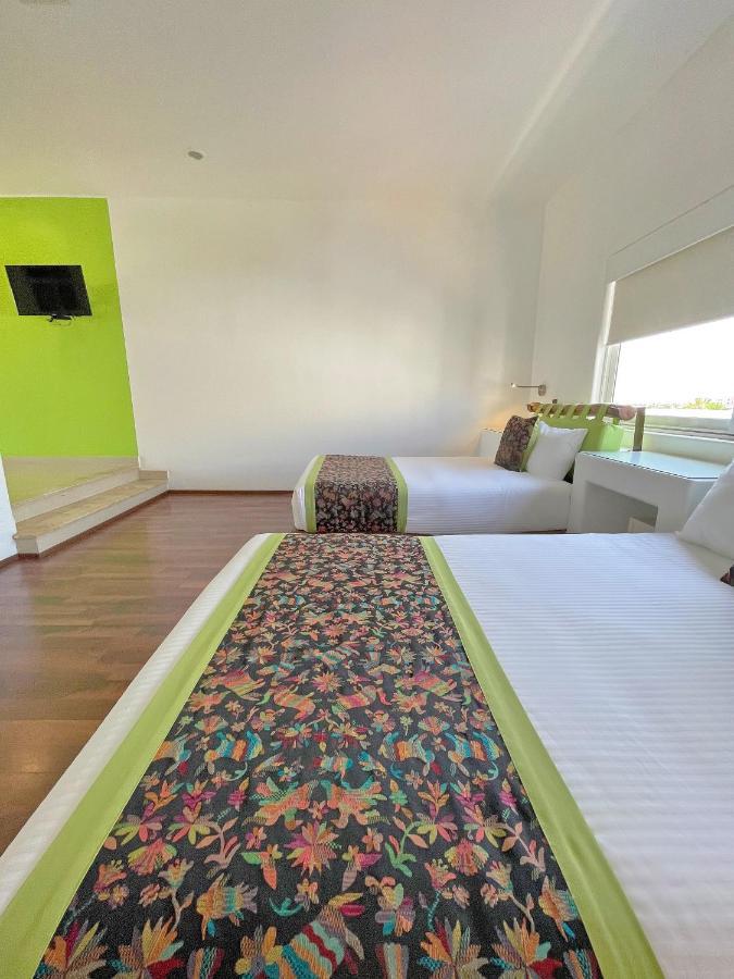 Seven Crown Express & Suites By Kavia Cabo San Lucas Ngoại thất bức ảnh
