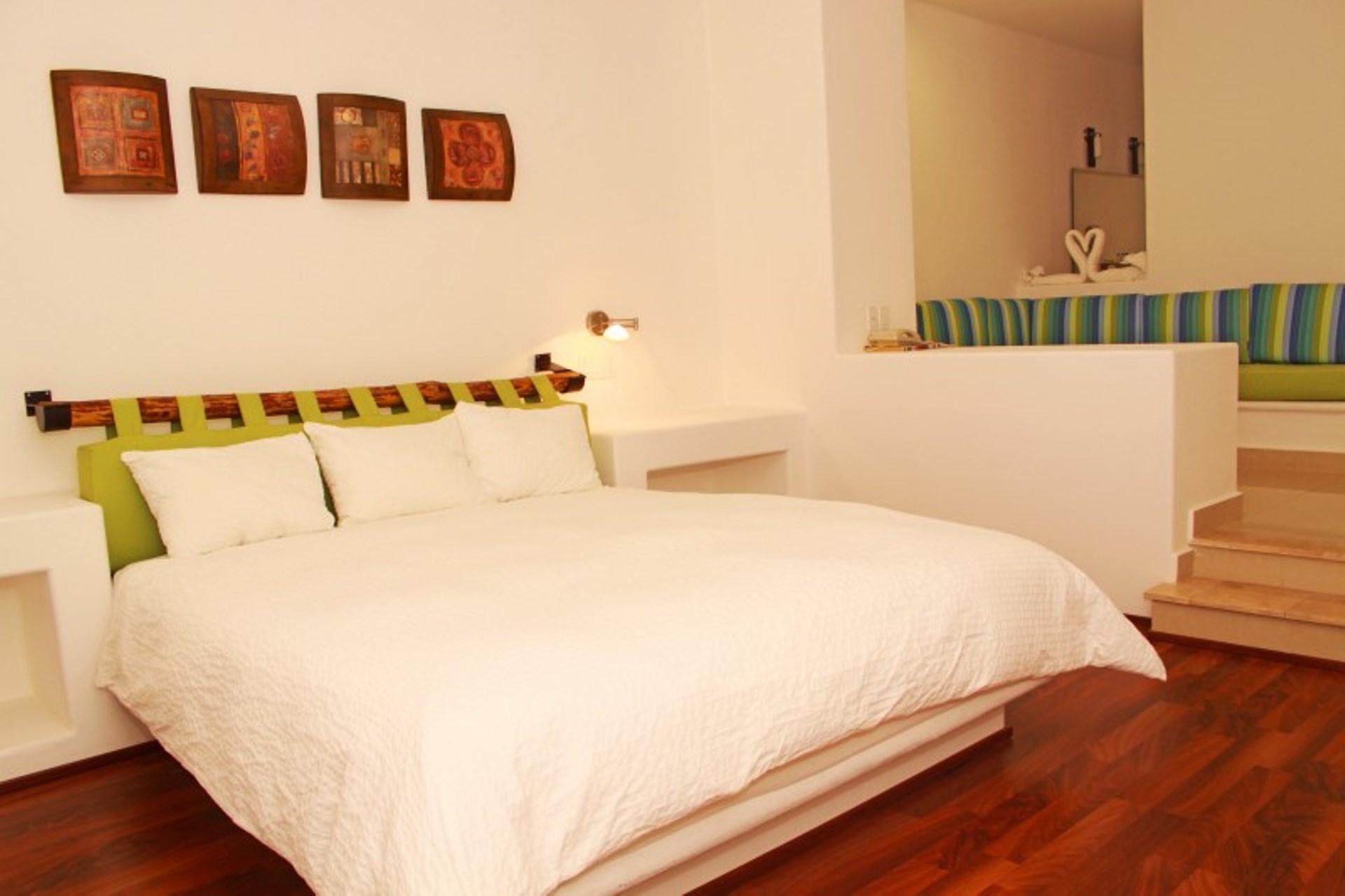 Seven Crown Express & Suites By Kavia Cabo San Lucas Ngoại thất bức ảnh